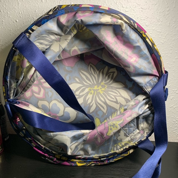 Clothes hamper - Picture 1 of 4